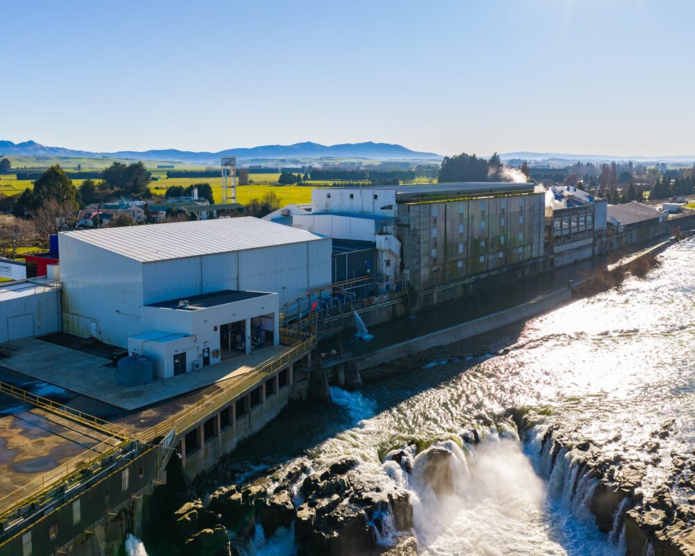 Active_Refrigeration_Case_Study_:_Alliance_Group_Mataura-Plant_Heat_Recovery_Install_1:7:26_Small_1